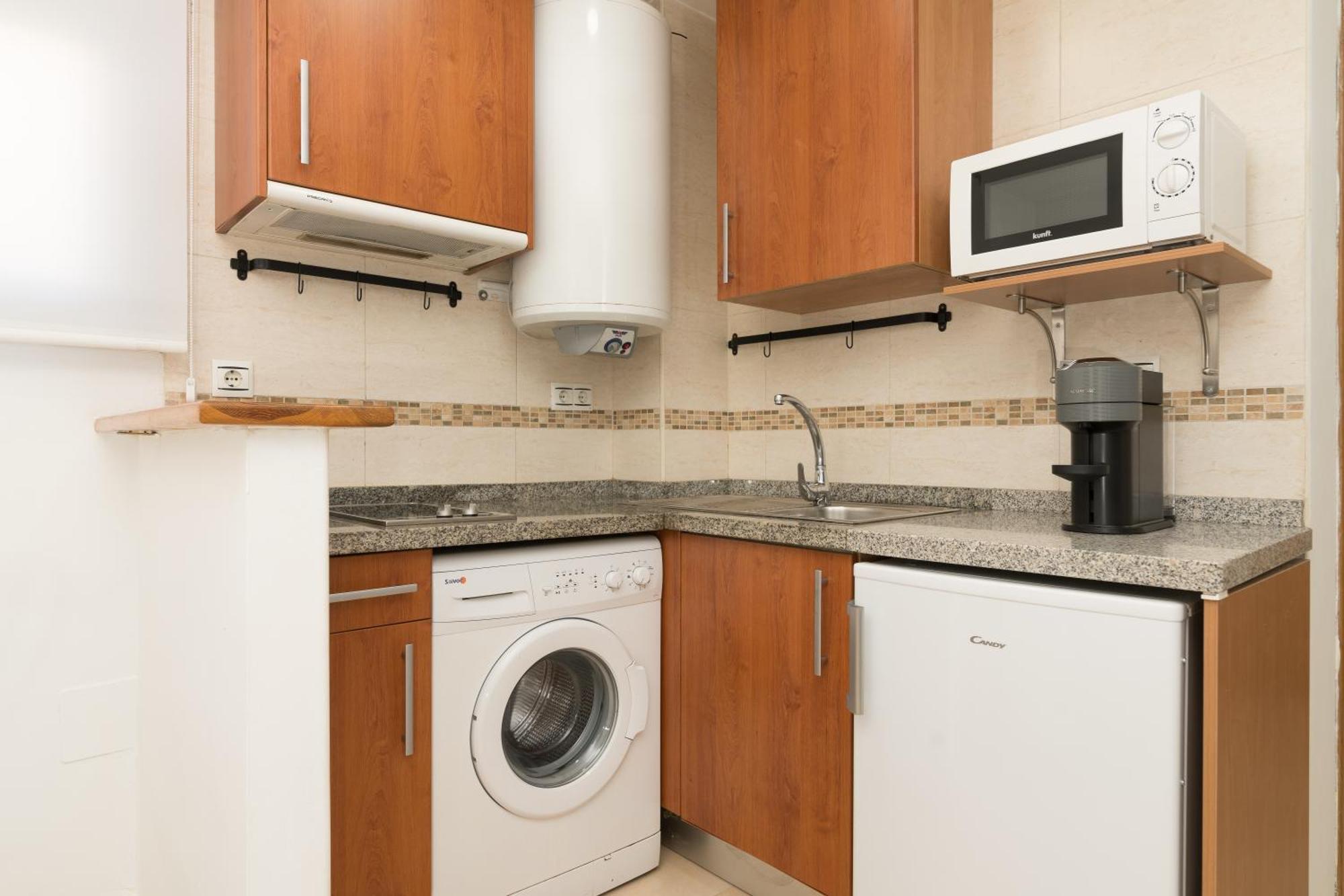 Puerta Antequera 4 Apartment